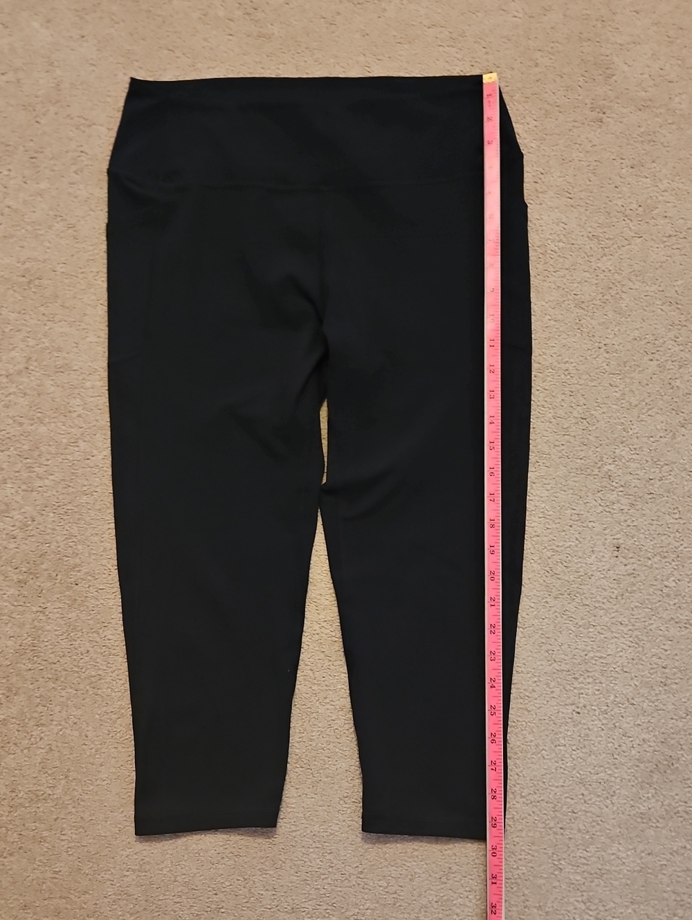 GAP Womens Black Capri Leggings